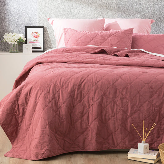 Queen/King Renee Taylor Attwood Stone Washed Cotton Quilted Coverlet Set -  Rose